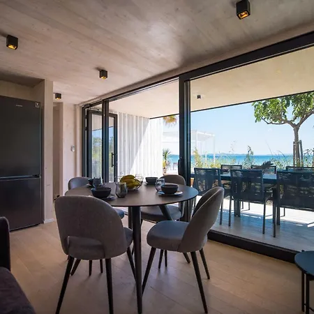 Arcadia Eco-Luxe Mobile Homes With Infinity Pool By Oiko Collection Privlaka  Exteriör bild
