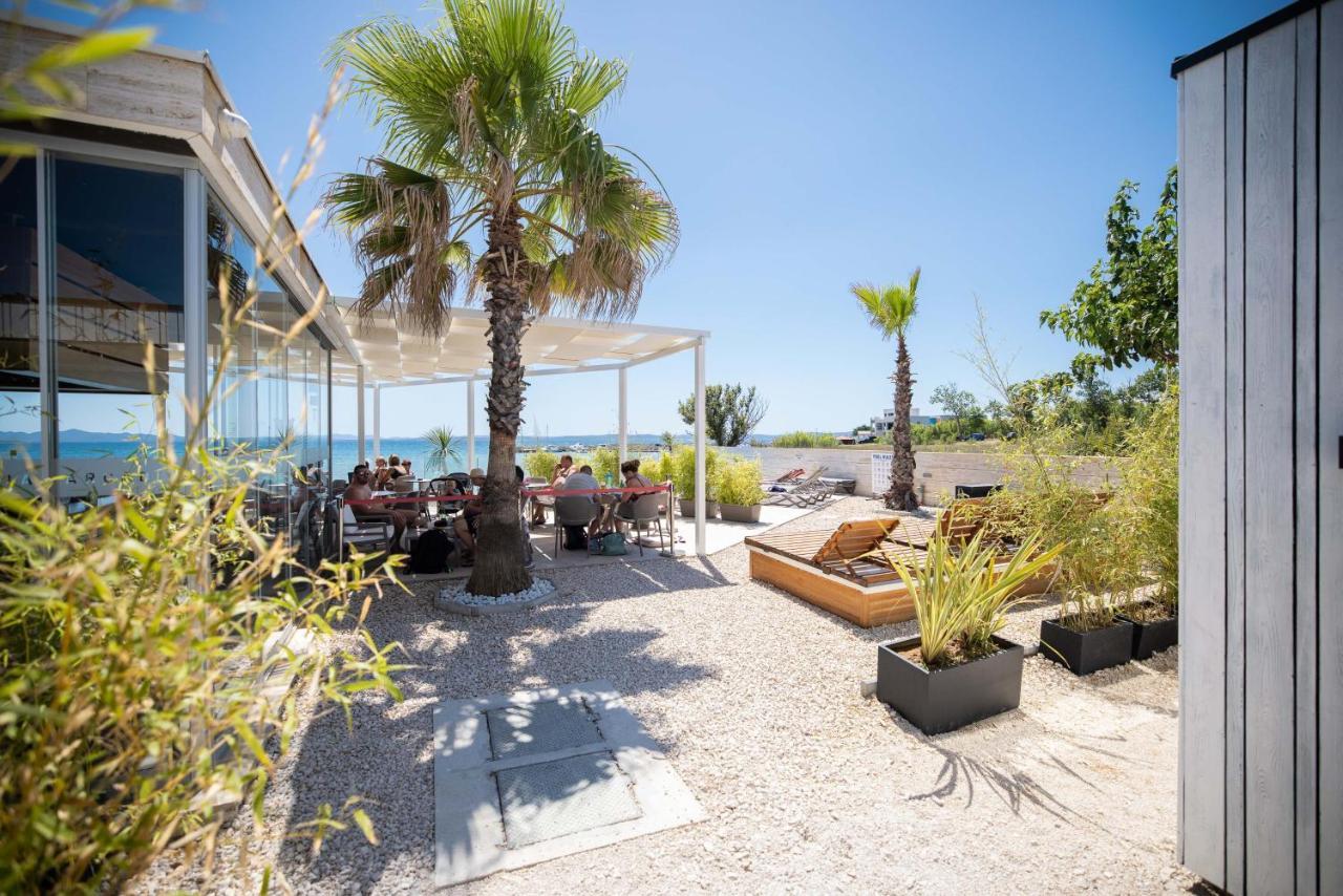 Arcadia Eco-luxe Mobile Homes With Infinity Pool By Oiko Collection Villa Privlaka (Zadar)